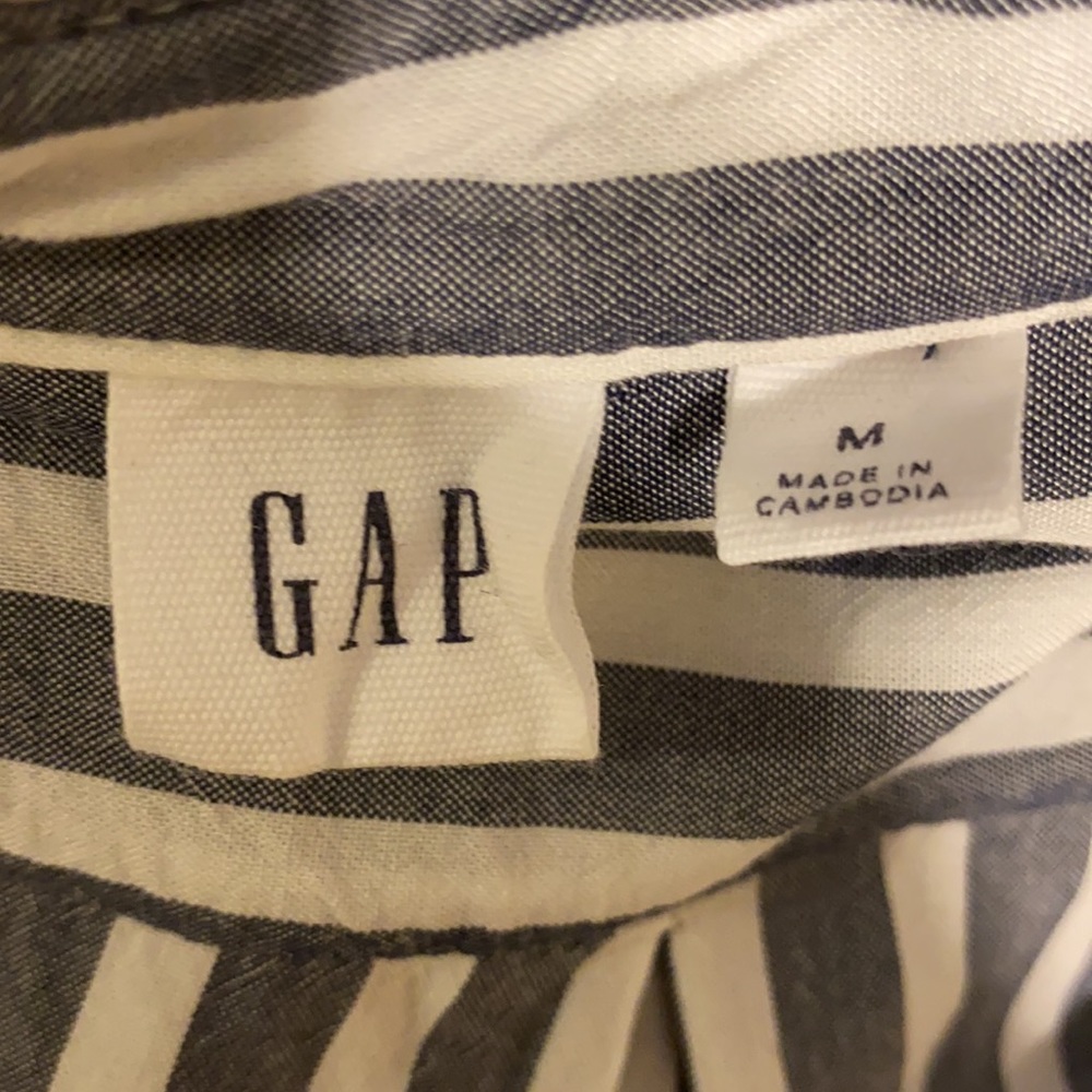 GAP Long Sleeve Striped Button Down Shirt - Picture 4 of 7
